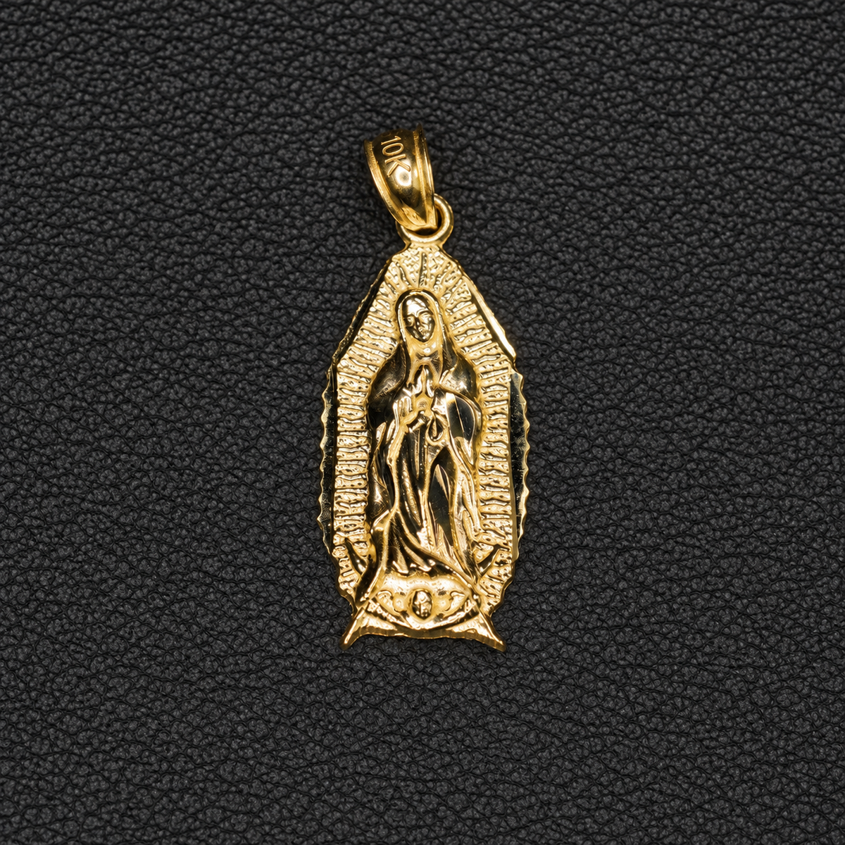10K Gold Virgin Mary Pendant