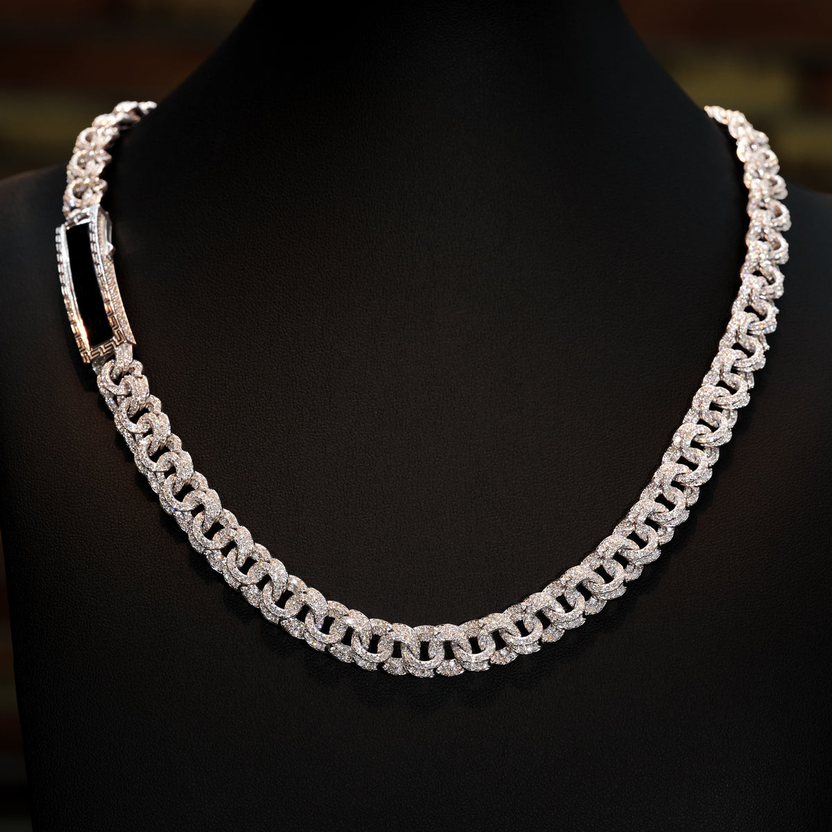 10mm Moissanite Iced Out Chino Necklace