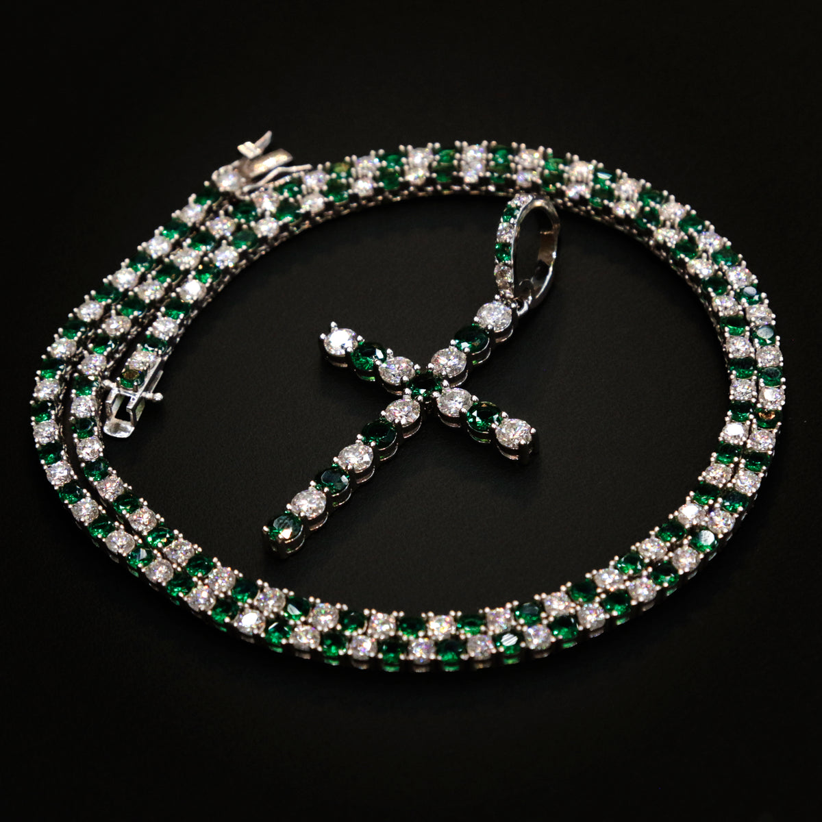 Tennis necklace