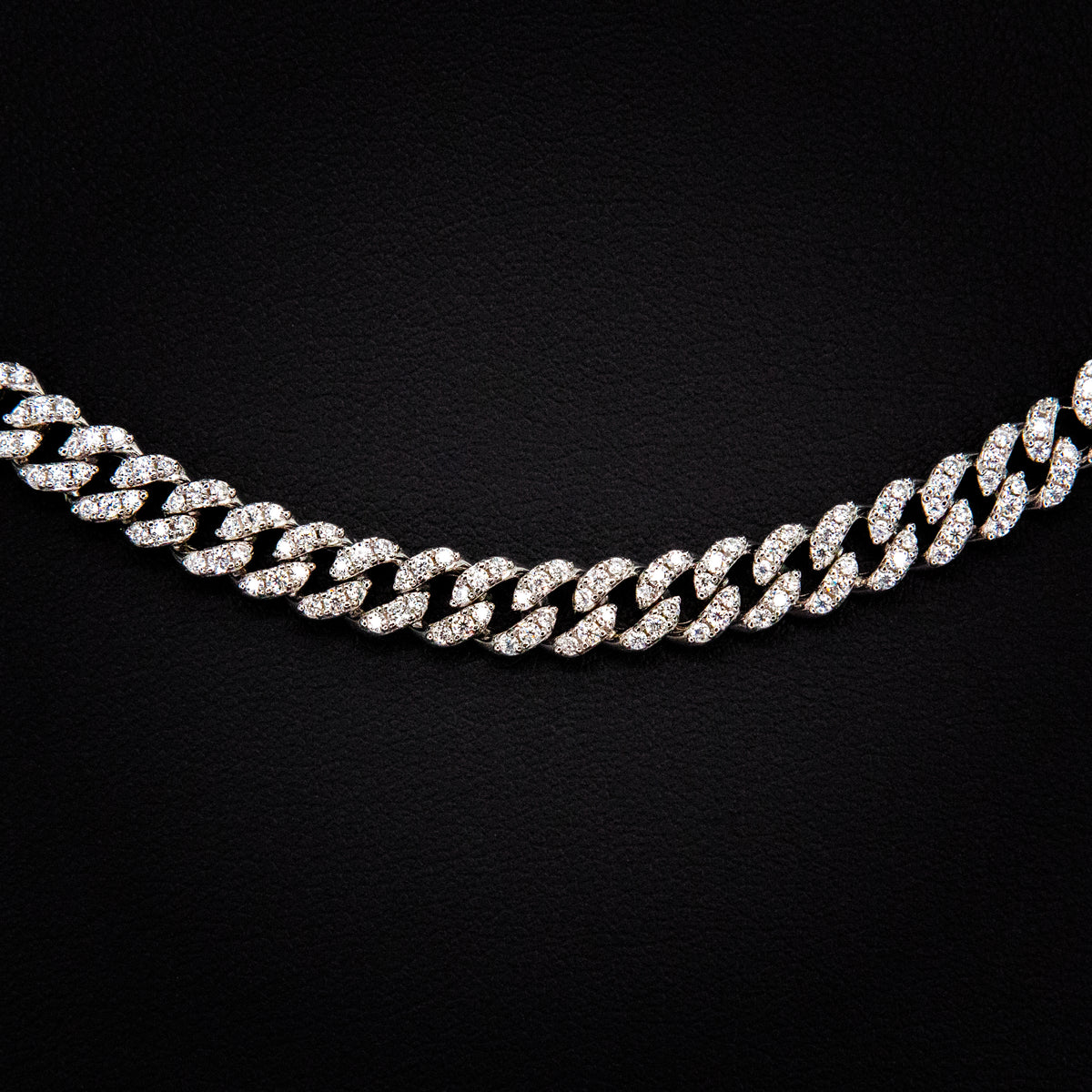 Moissanite CEO Baguette Pendant