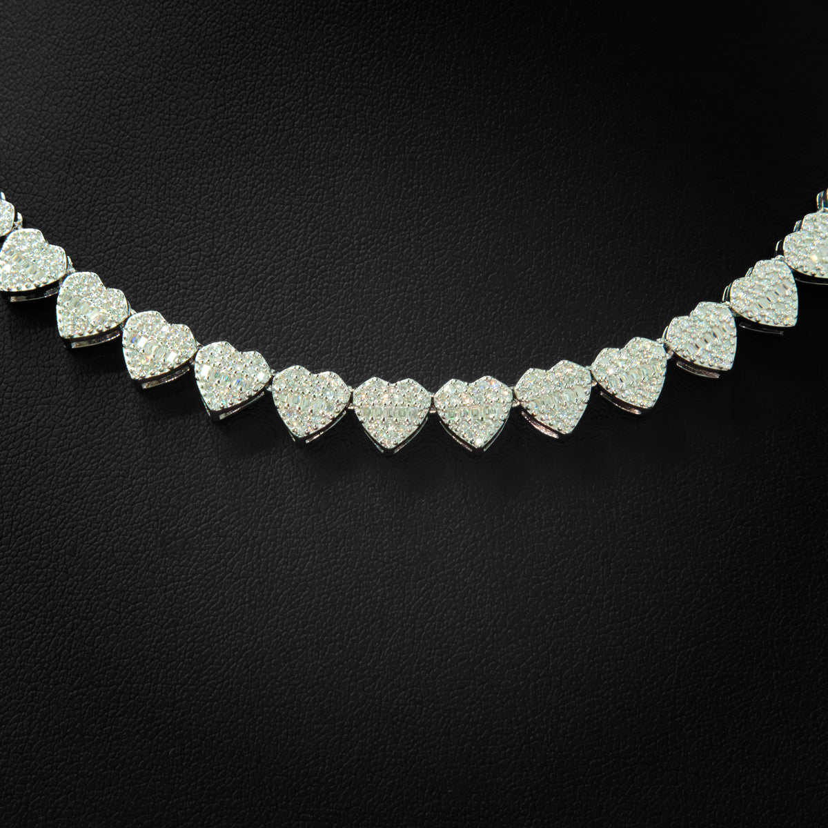 Moissanite Baguette Heart Necklace 8mm