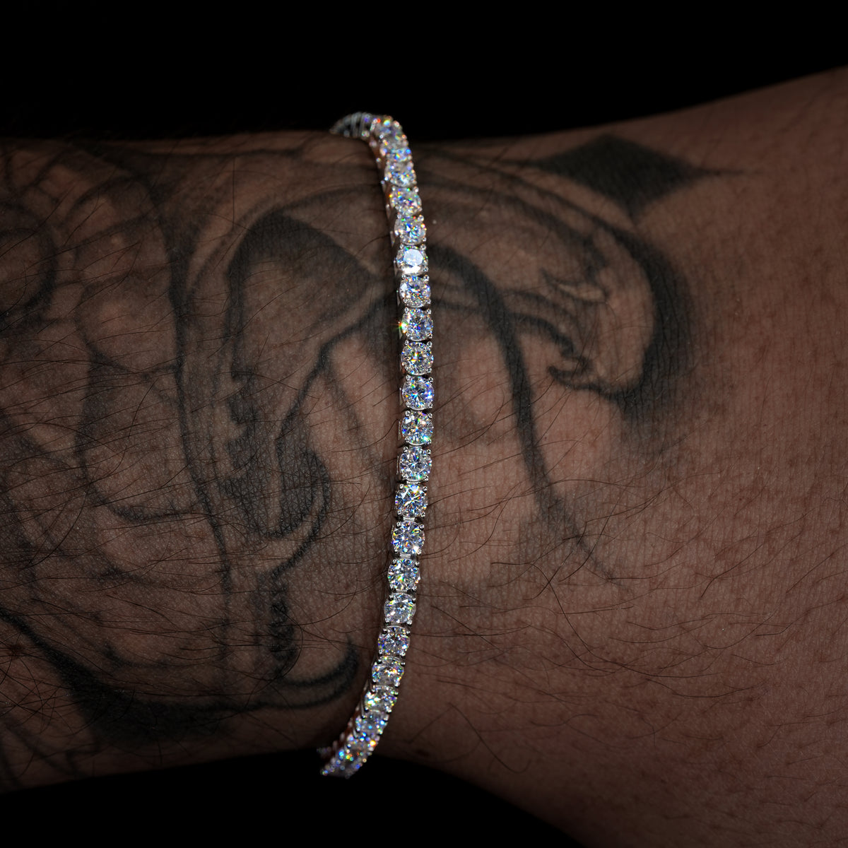 Tennis bracelet