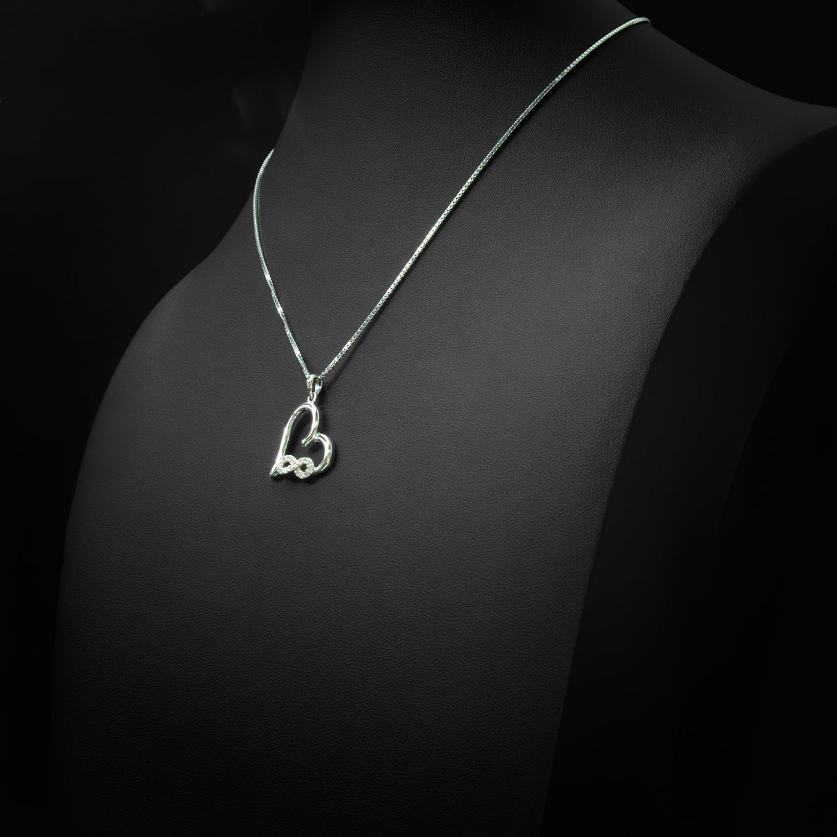 Moissanite Infinity Heart Pendant & Box Chain