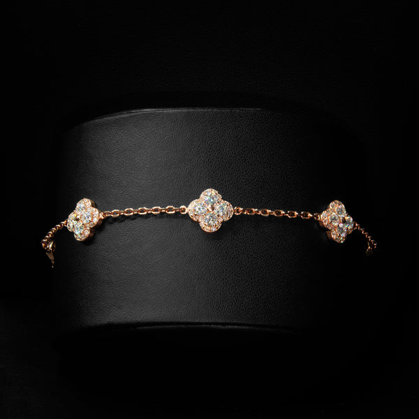 VVS Moissanite Small Rose Gold Clover Bracelet