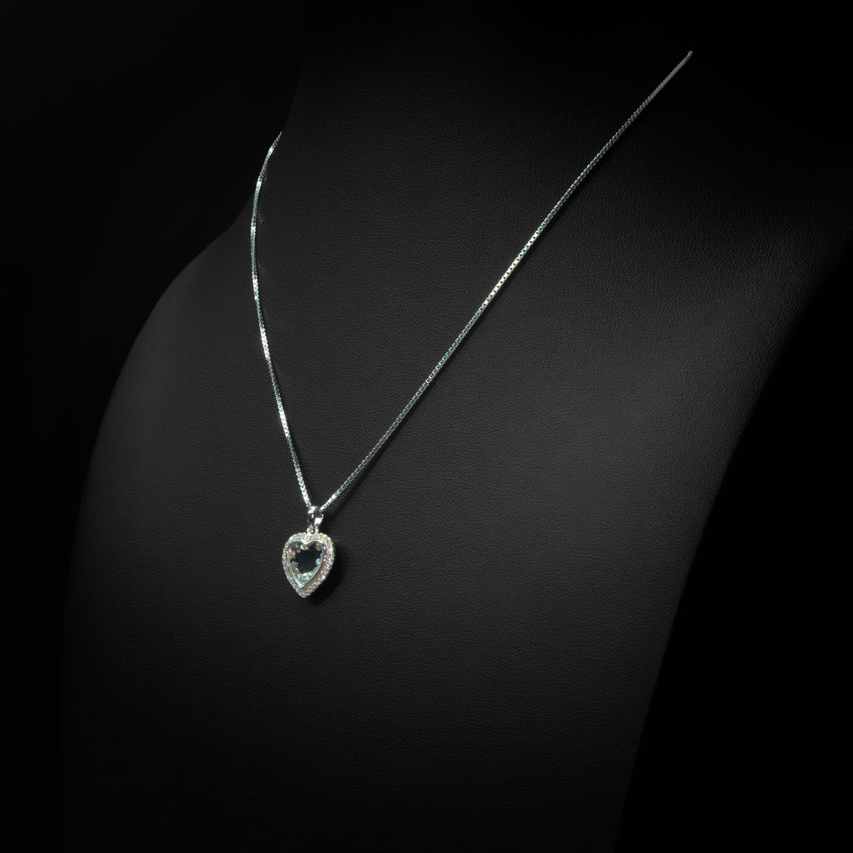 Moissanite Small Floating Heart Pendant & Box Chain