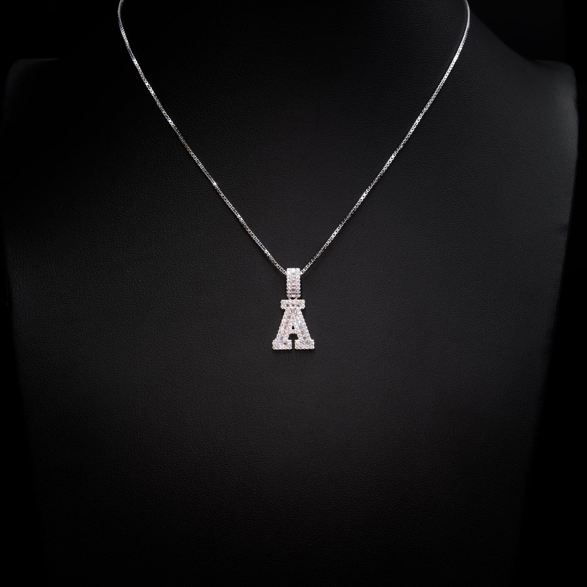 Box chain necklace