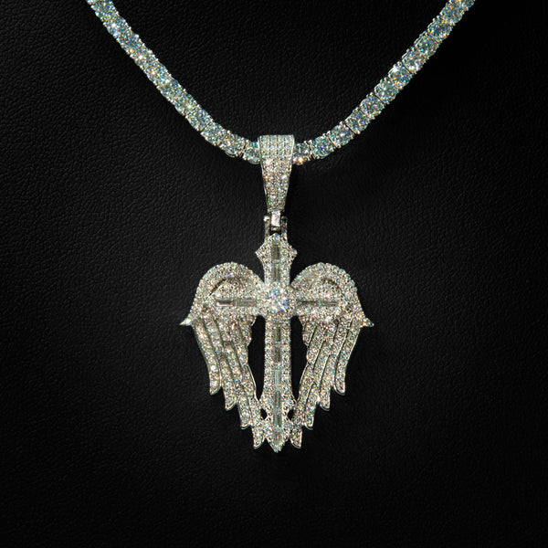 VVS Moissanite Winged Cross Pendant